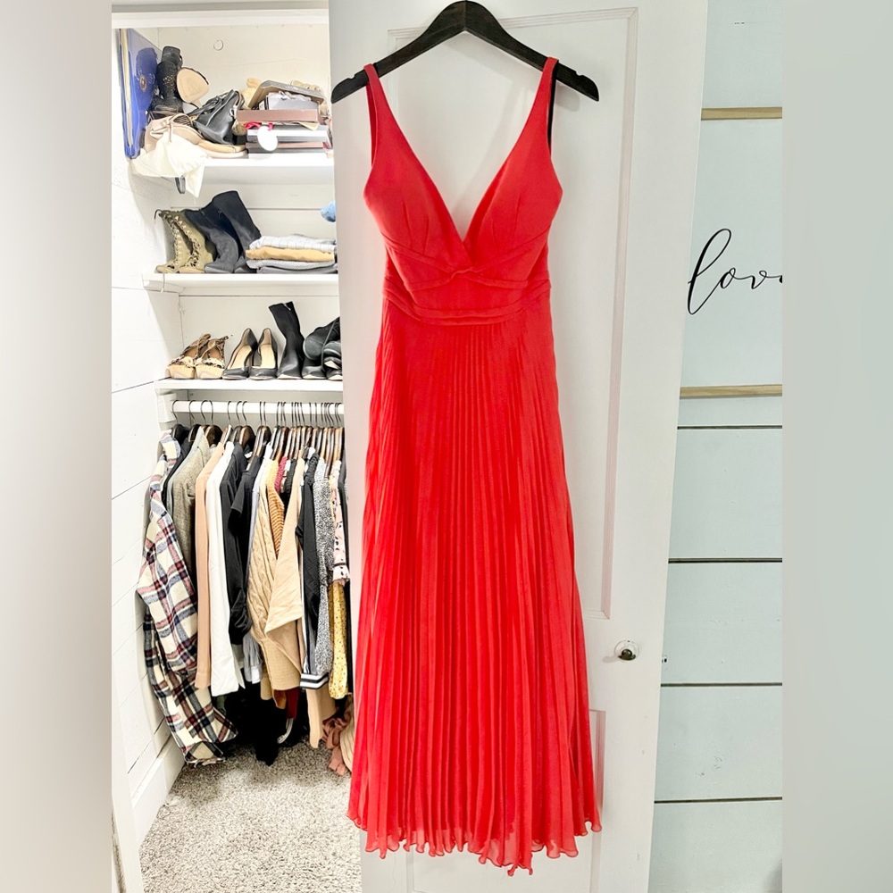 Formal Dress - Picture 5 of 5